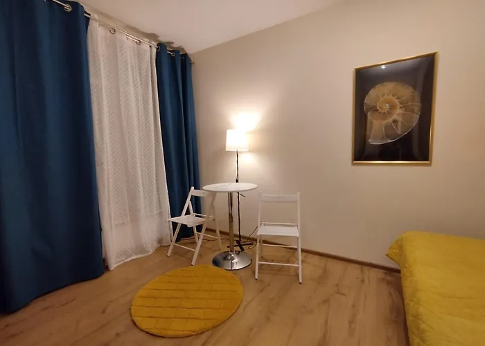 Solidarnosci155guestrooms Hostel