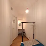 Solidarnosci155guestrooms Hostal Varsovia