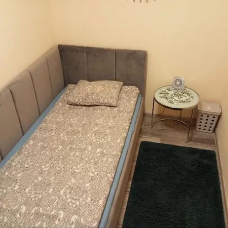 Solidarnosci155guestrooms 바르샤바