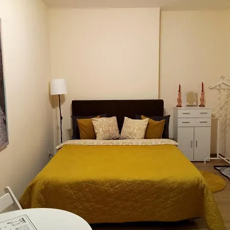 Solidarnosci155guestrooms Albergue