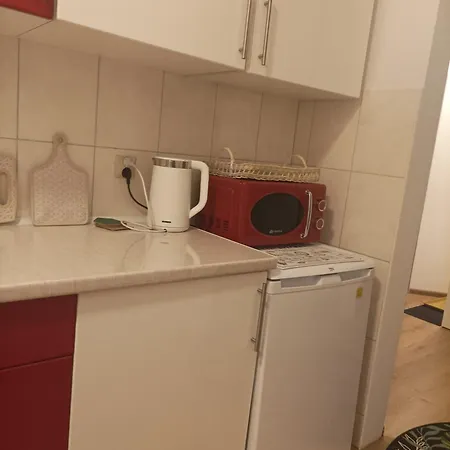 호스텔 Solidarnosci155guestrooms *