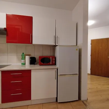 Solidarnosci155guestrooms Hostel