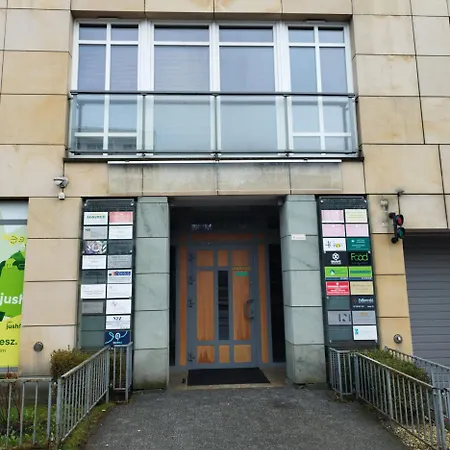 Solidarnosci155guestrooms * Warschau
