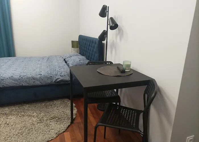 Hostel Solidarnosci155guestrooms *