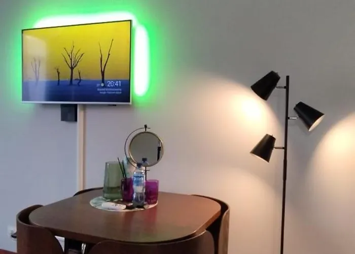 Hostel Solidarnosci155guestrooms *