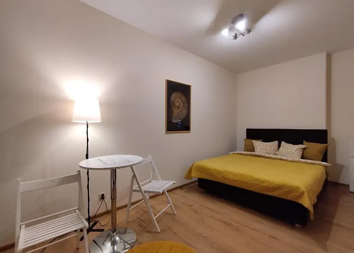 Хостел Solidarnosci155guestrooms