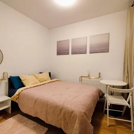 Solidarnosci155guestrooms Varsovie