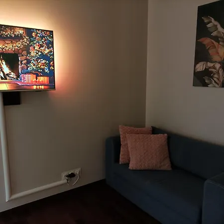 Solidarnosci155guestrooms * Warschau